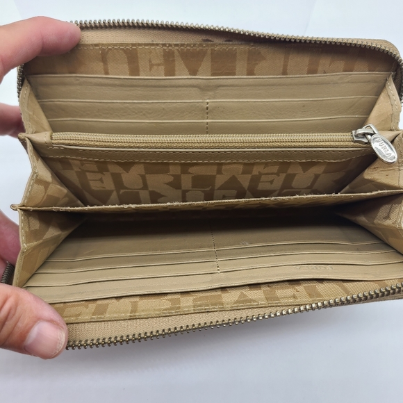 Furla zip around wallet - Picture 8 of 11